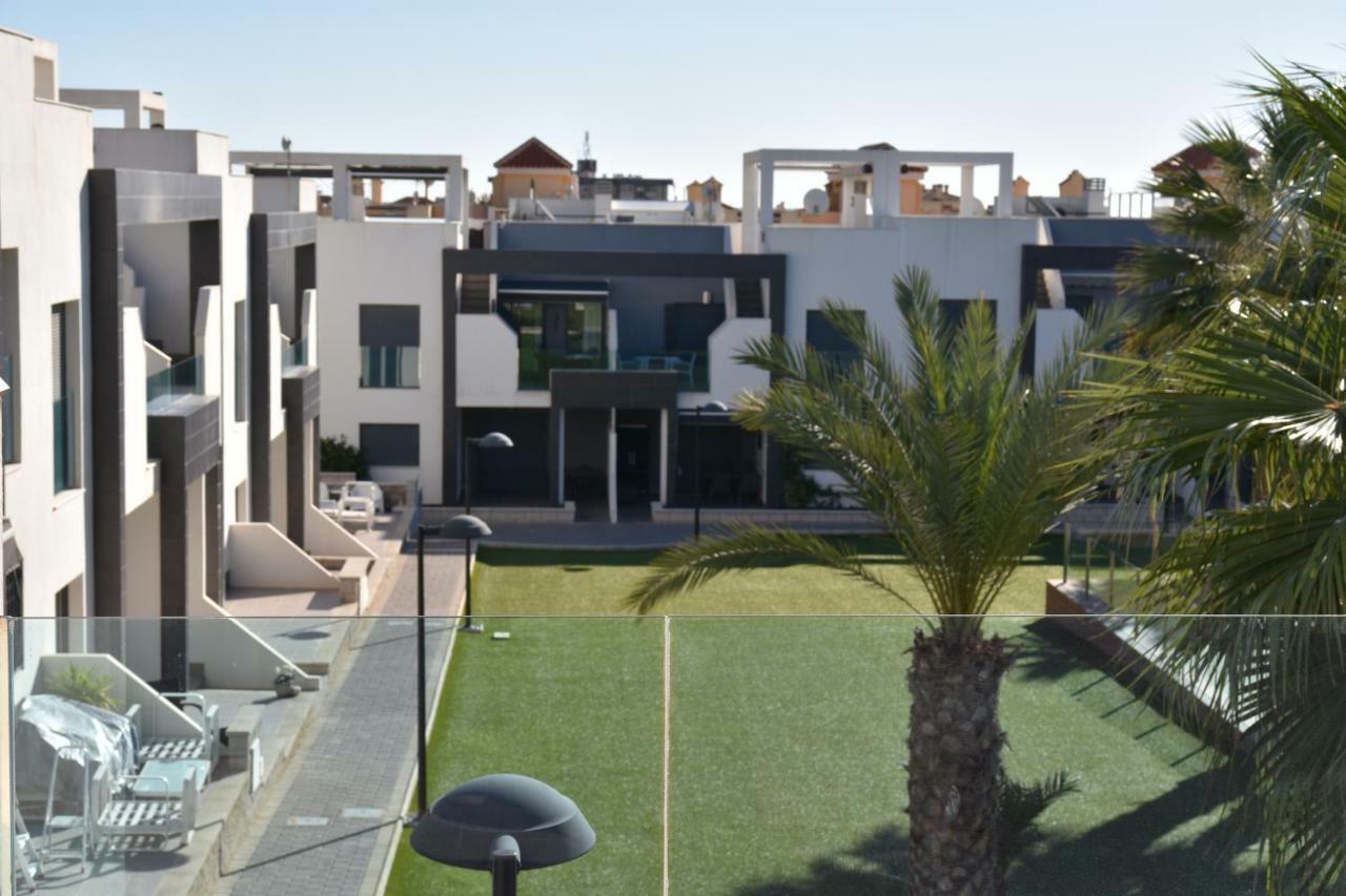 Dehesa de Campoamor Penthouse Oasis Beach II La Zenia公寓 外观 照片